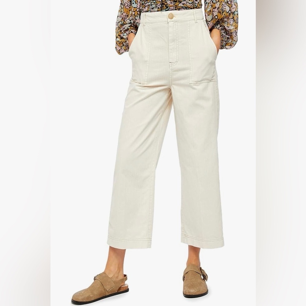 Free People Wide Leg Cropped Pants in Cream Pinstripe Size 8 Summer Casual